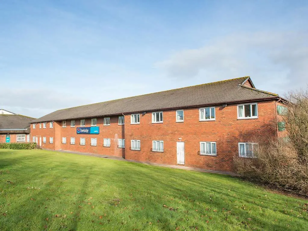 Travelodge Cardiff M4