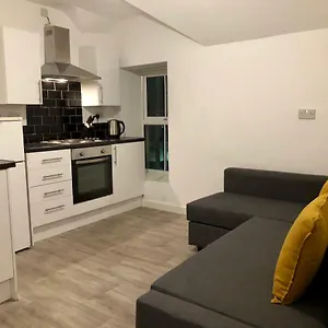  Apartment Smart Apartment, 5 Mins From Centre